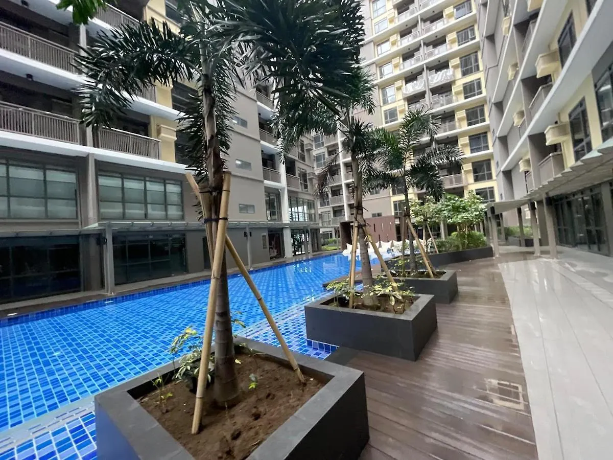 Spacious 1Br Near Airport Across Okada, Solaire Manila Philippines